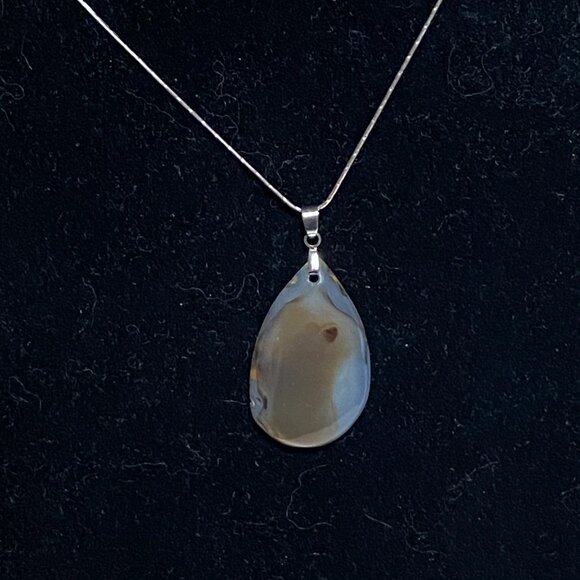 Natural Earthy Montana Moss Agate Pendant, Large Water-drop Genuine Gemstone - Picture 10 of 13